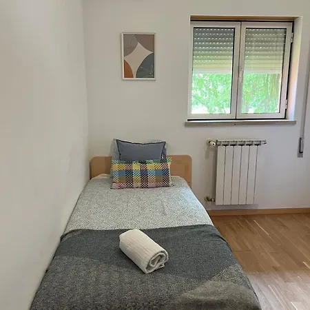 Dazzle Laranjeiras Ii Lissabon